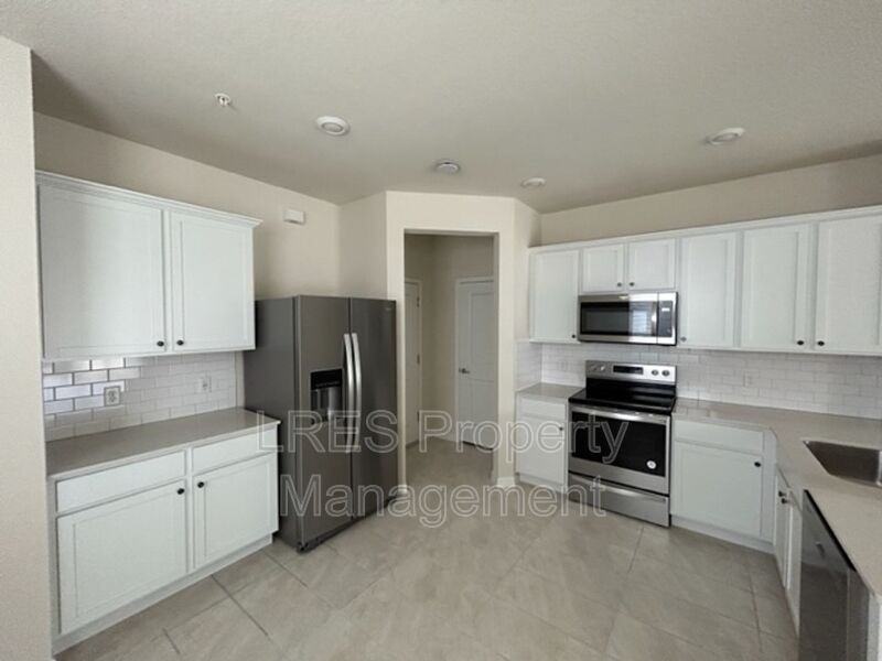 1872 Erudite Way - Photo 5 of 29