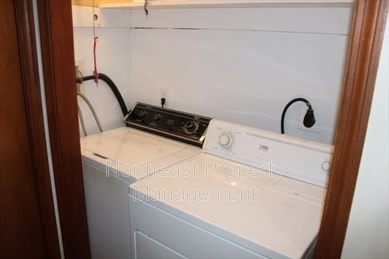 35 Milliken Ave - Photo 3 of 16