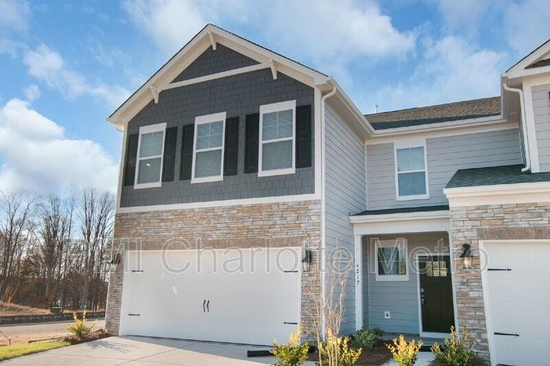 4217 Steel Way - Photo 2 of 18