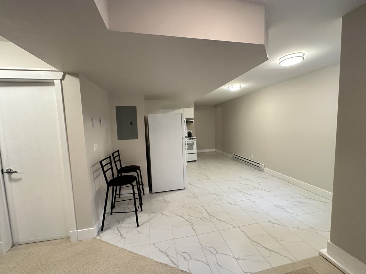 16185 28 Ave - Photo 3 of 16