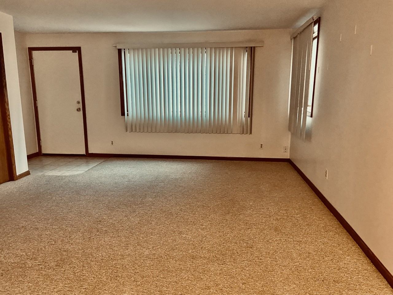 12030 74Th Ave - Photo 3 of 8