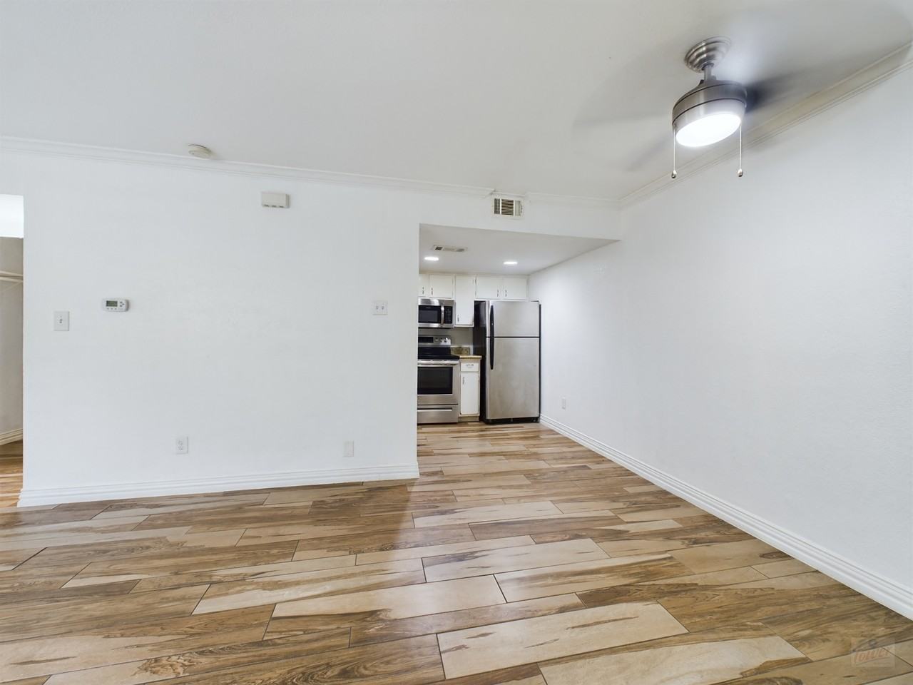 2124 Burton Dr #150 - Photo 6 of 20