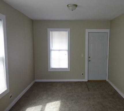 138 4th Ave - Photo 2 of 8