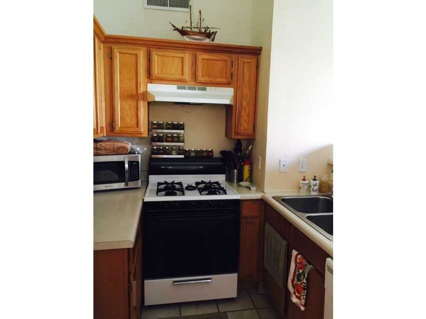 5248 Jose Cardenas Ln - Photo 2 of 10