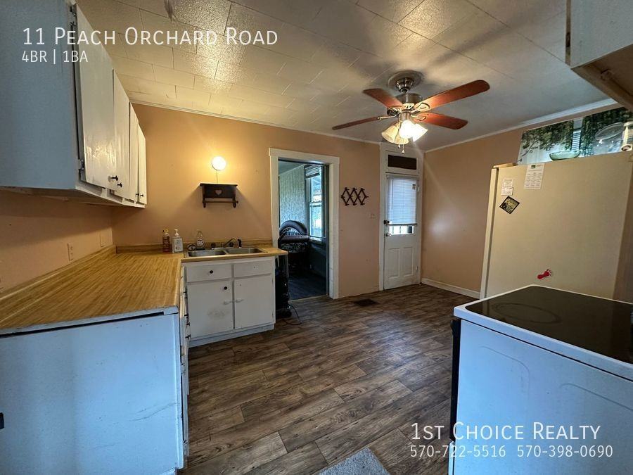 11 Peach Orchard Rd - Photo 3 of 14