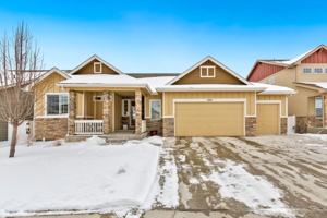 featured image of 1061 Mt Columbia Dr