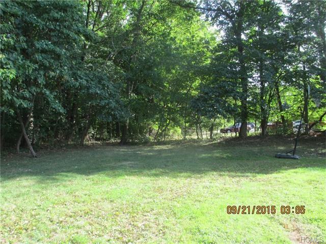 107 Arlington Ct - Photo 3 of 12