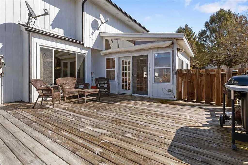 4632 Fenton Ln #NA - Photo 3 of 18