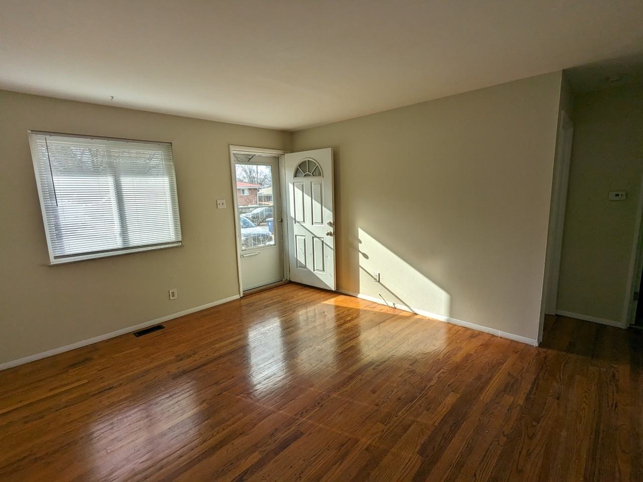 10075 Douglas Ct #LEFT - Photo 2 of 12