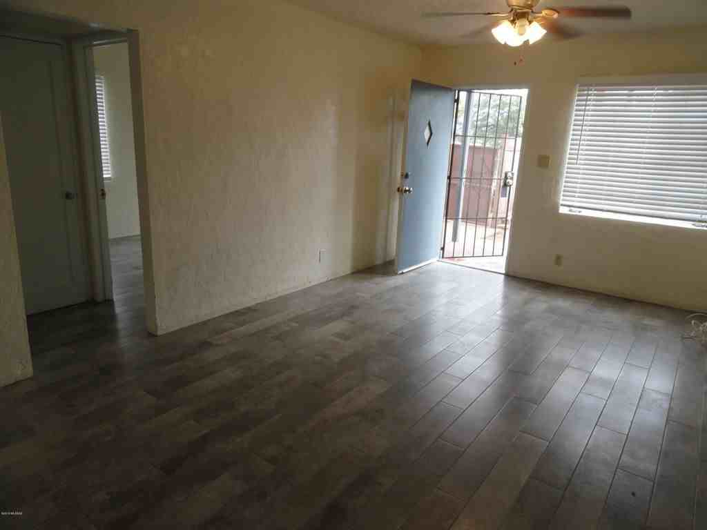 2309 N Treat Ave #1 - Photo 2 of 13