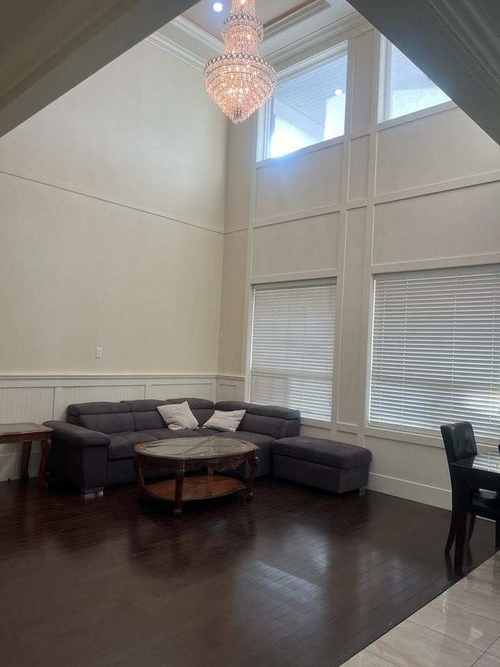 5921 146 Street - Photo 3 of 15