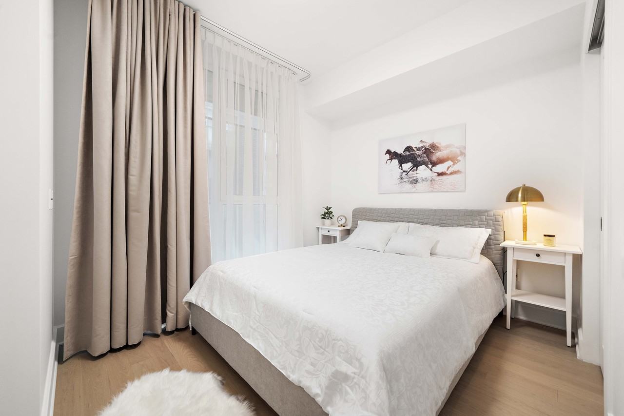 1051 Rue de la Montagne #504 - Photo 6 of 16