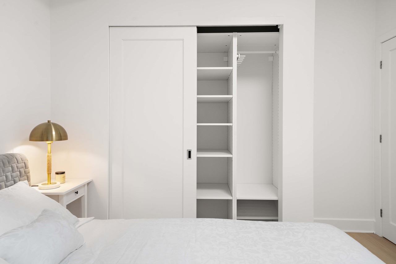 1051 Rue de la Montagne #504 - Photo 7 of 16