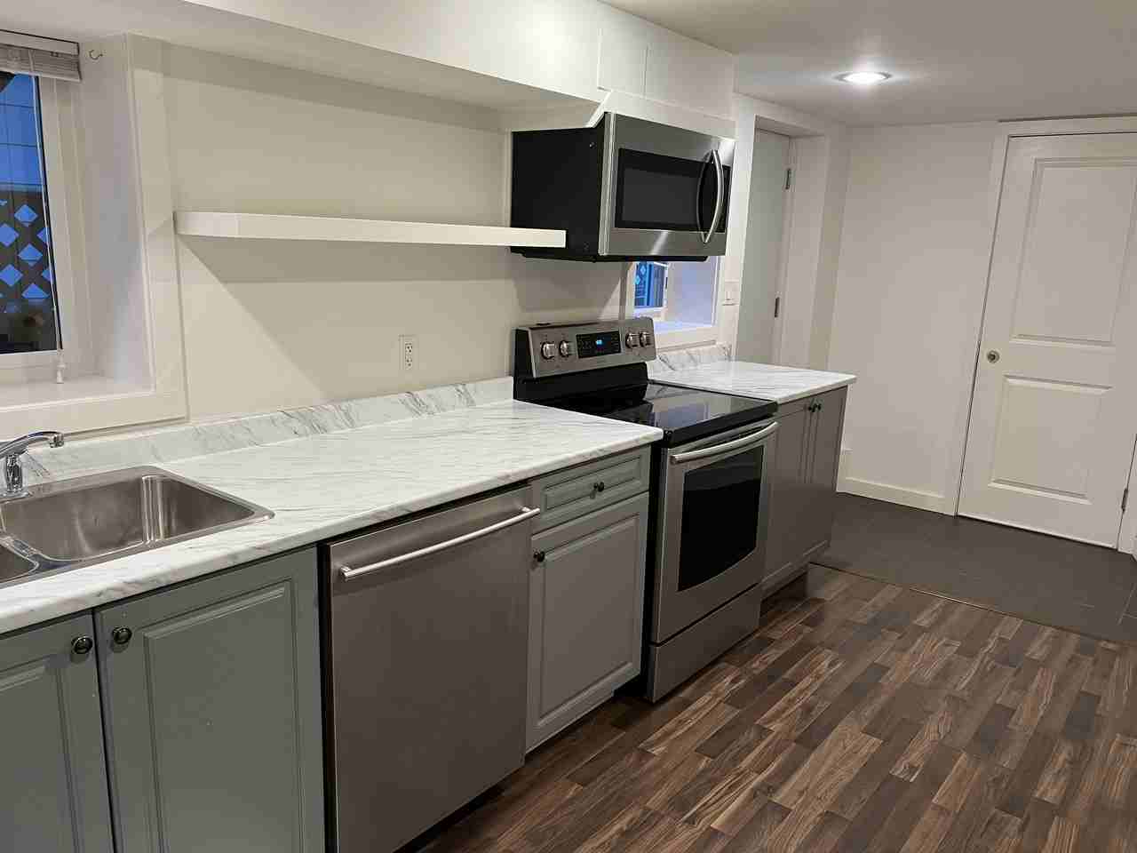 2815 Inlet Avenue - Photo 3 of 17