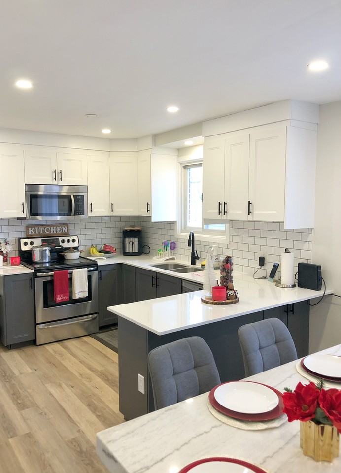 564 Lake Street - Photo 6 of 17