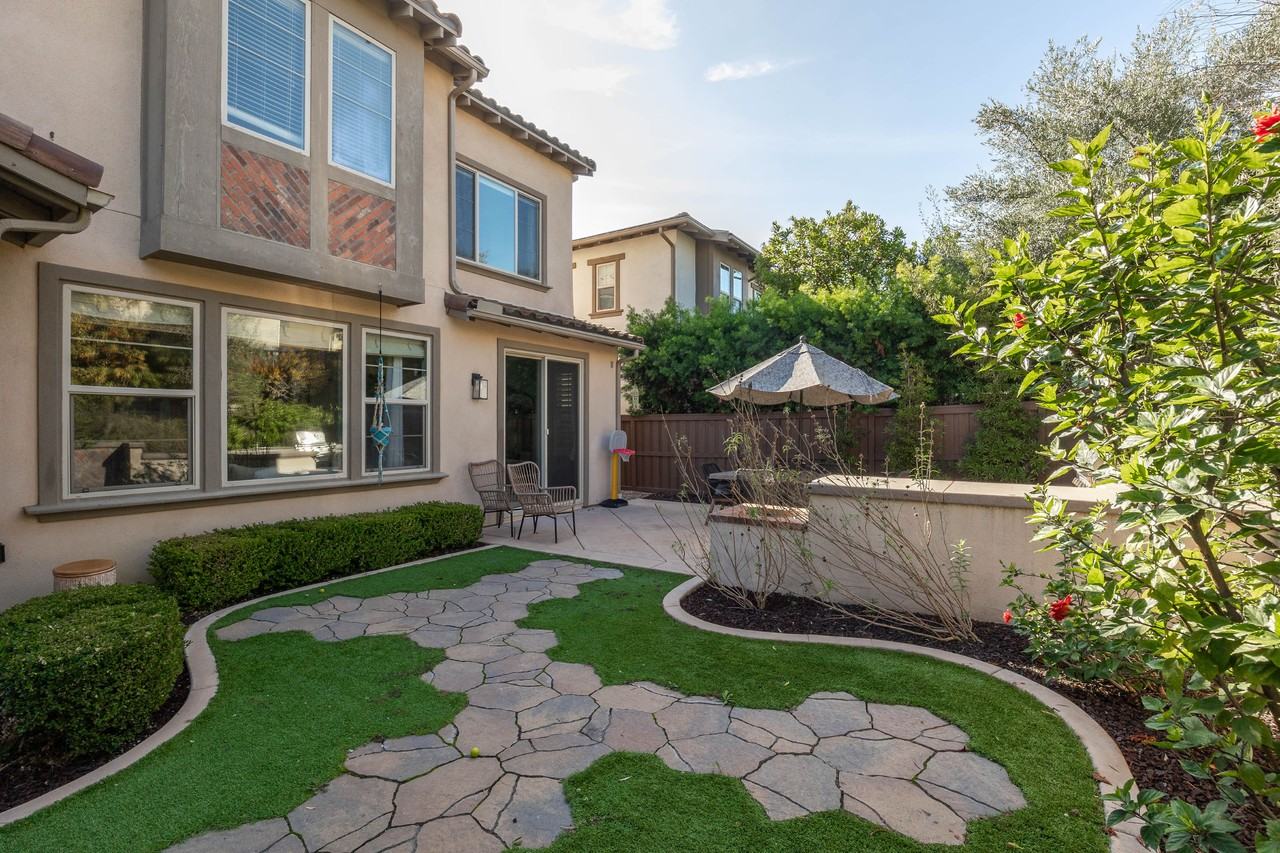 3736 Arapaho Pl #NA - Photo 3 of 29