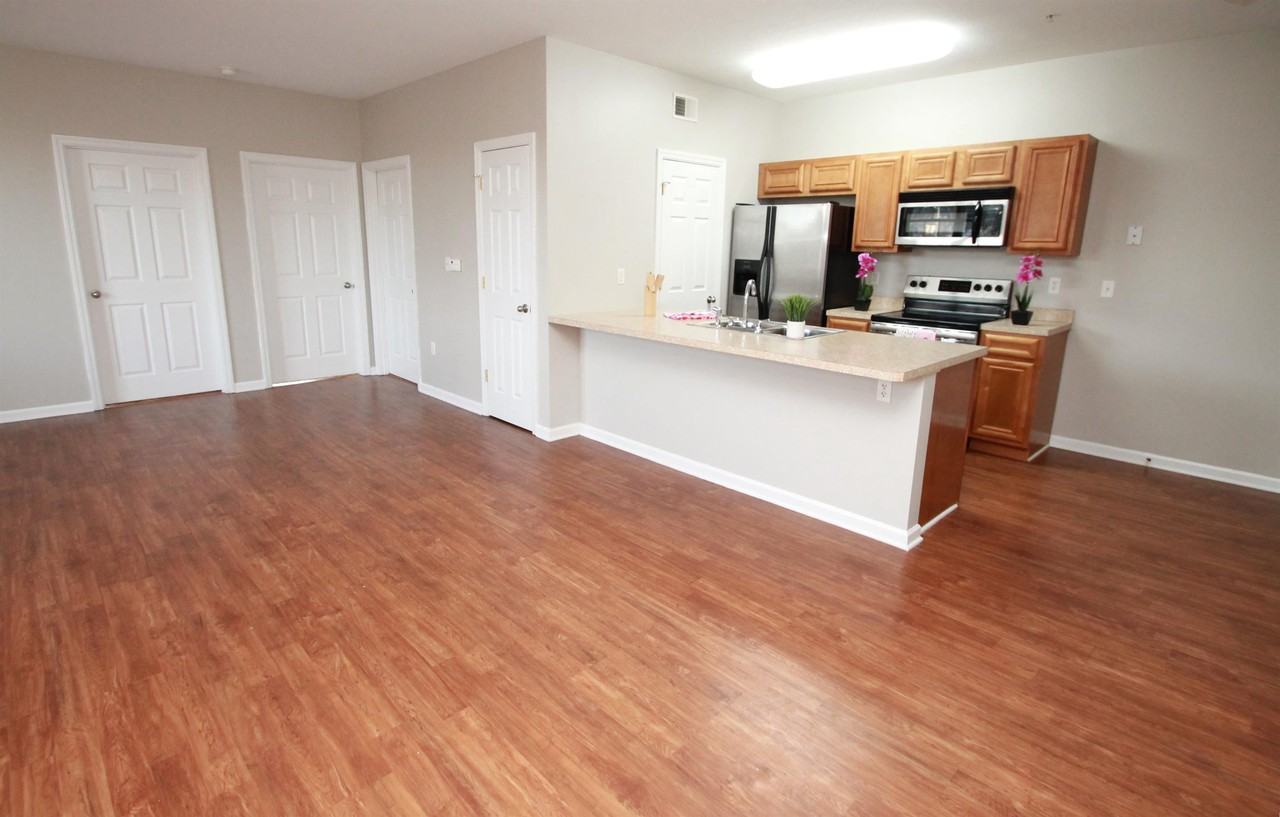 6450 Pleasant StreetApt. 201 #201 - Photo 3 of 13