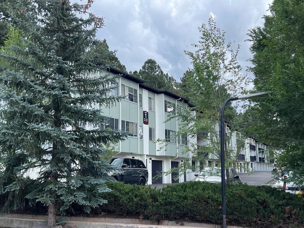 1718 N Fort Valley Rd - Photo 4 of 41