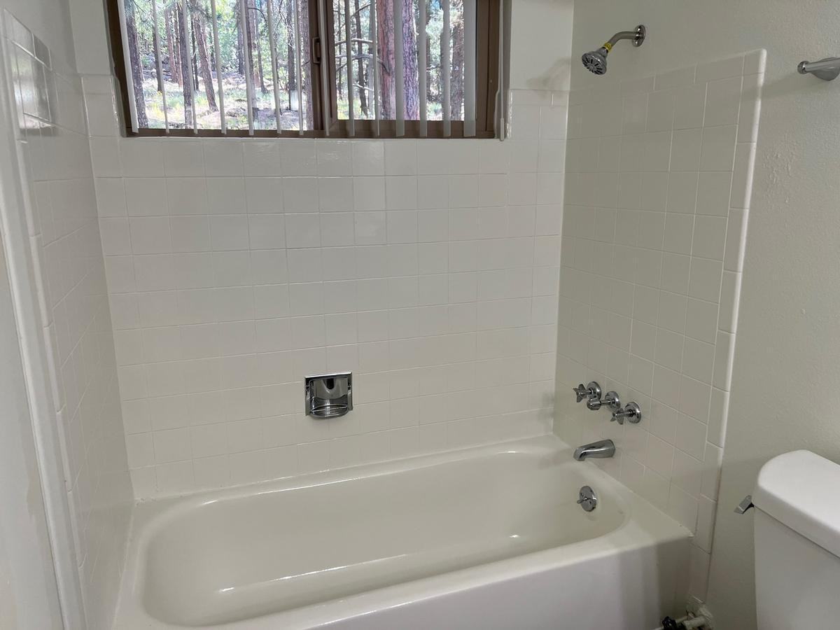 1718 N Fort Valley Rd - Photo 4 of 41