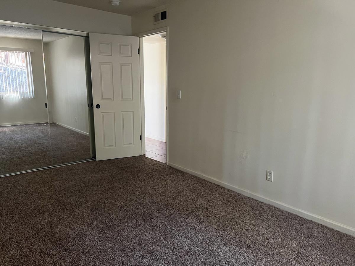 1718 N Fort Valley Rd - Photo 3 of 41