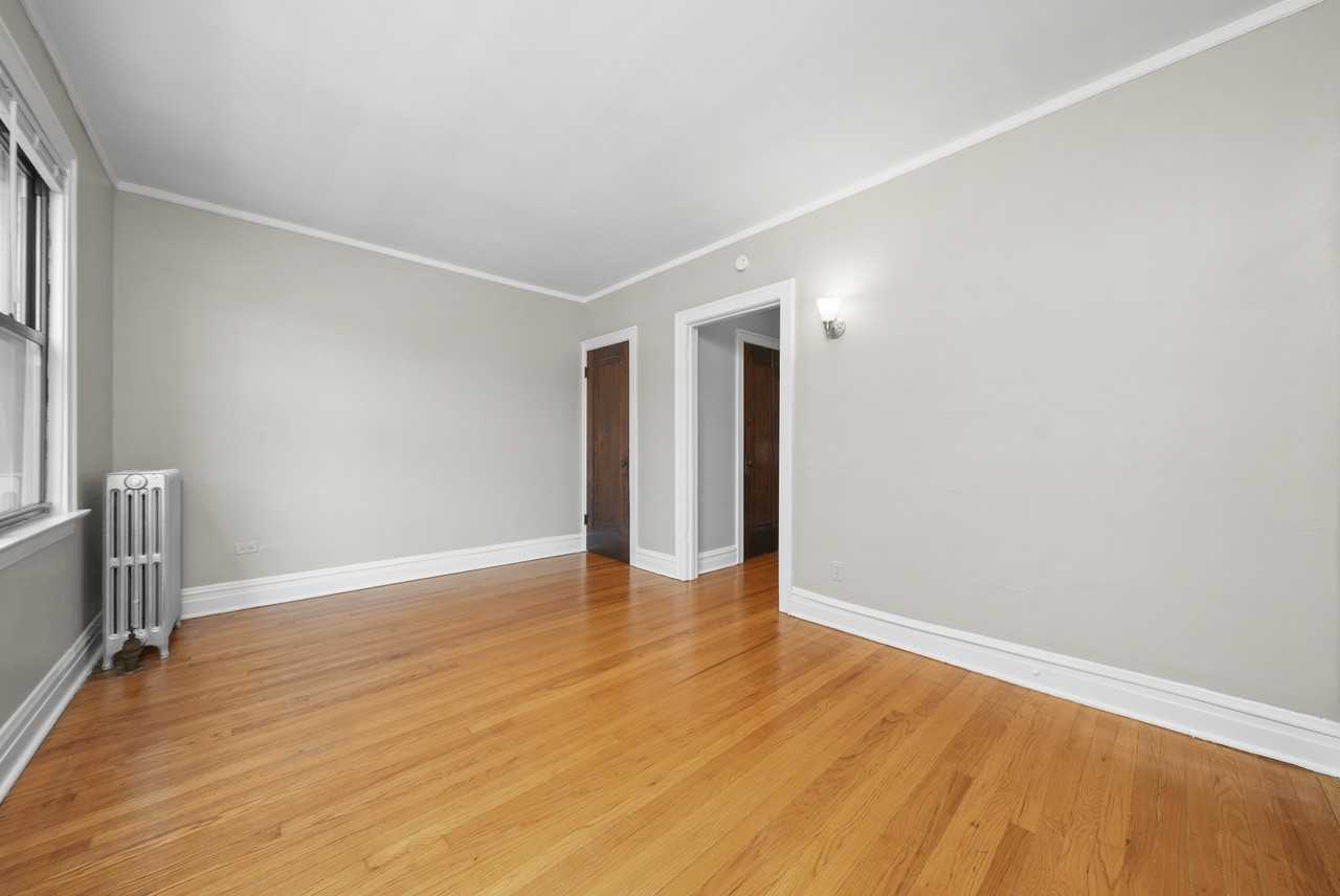 1939 Grove Ave #102 - Photo 5 of 16