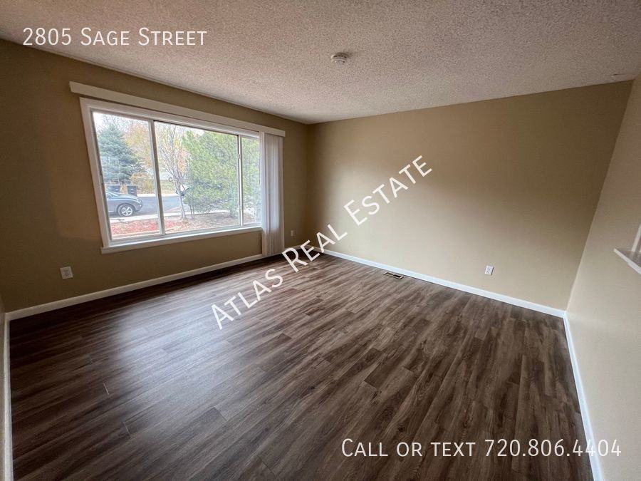 2805 Sage St - Photo 3 of 38