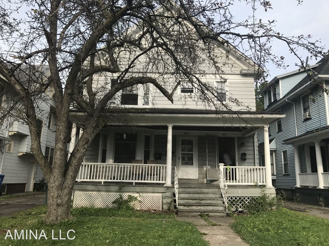 943-945 Dewey Ave - Photo 2 of 14