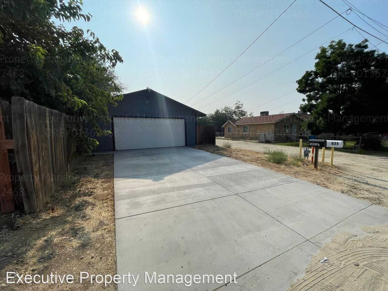 5201 Pioneer Dr - Photo 2 of 15