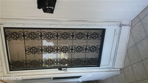 115 Washburn St - Photo 2 of 10