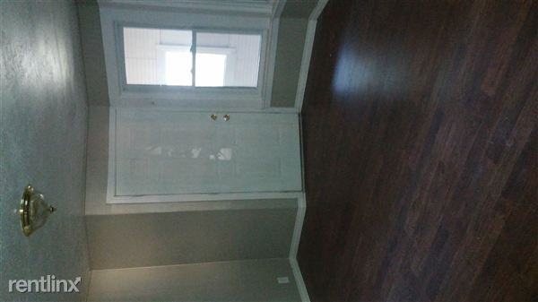 115 Washburn St - Photo 3 of 10