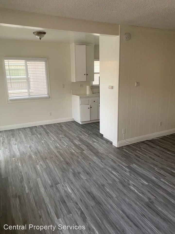3400-10 Preble Ave - Photo 3 of 6