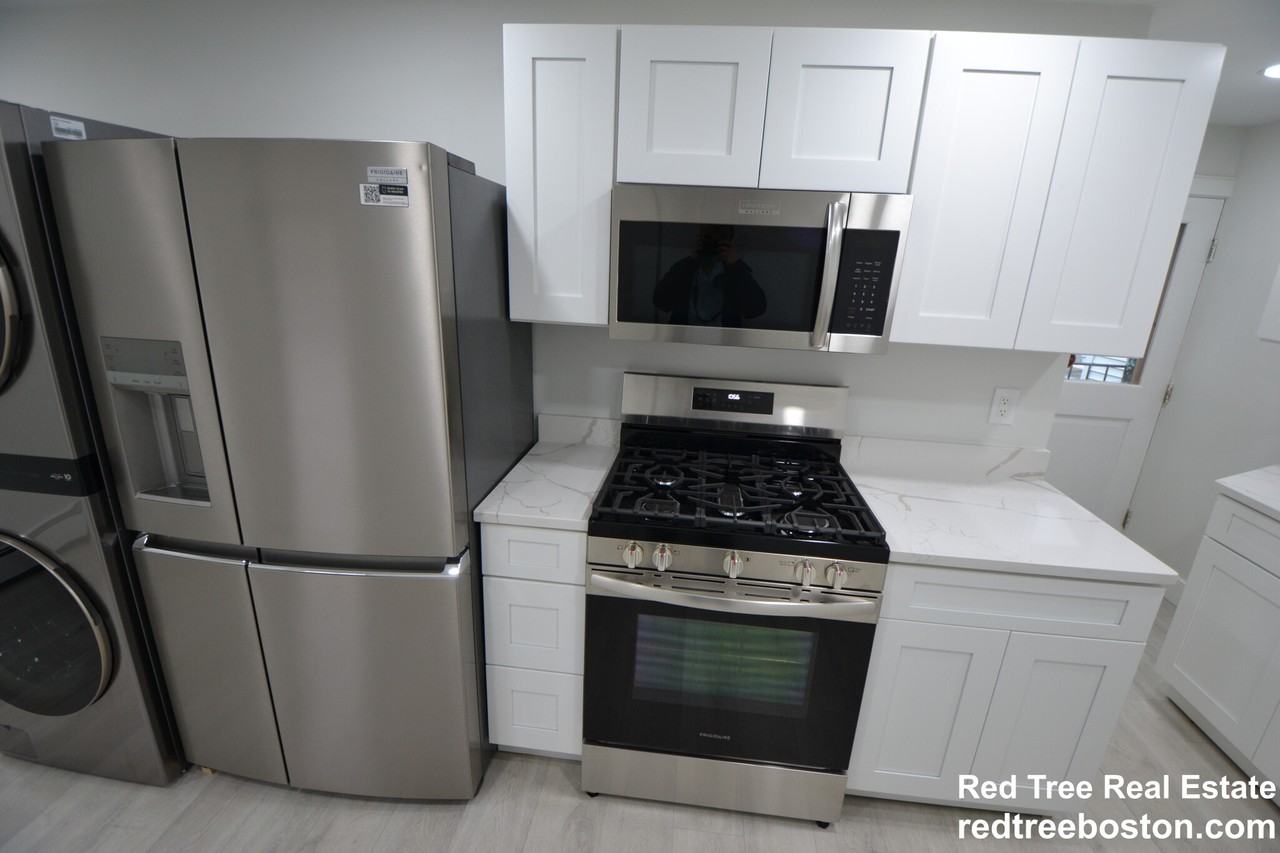 15 Avalon St - Photo 5 of 16