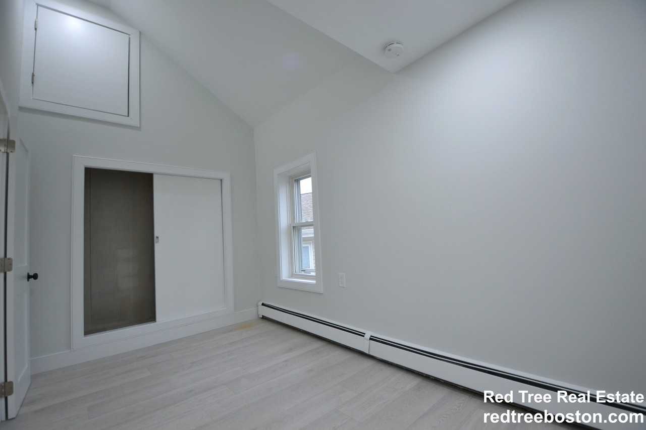 15 Avalon St - Photo 7 of 16