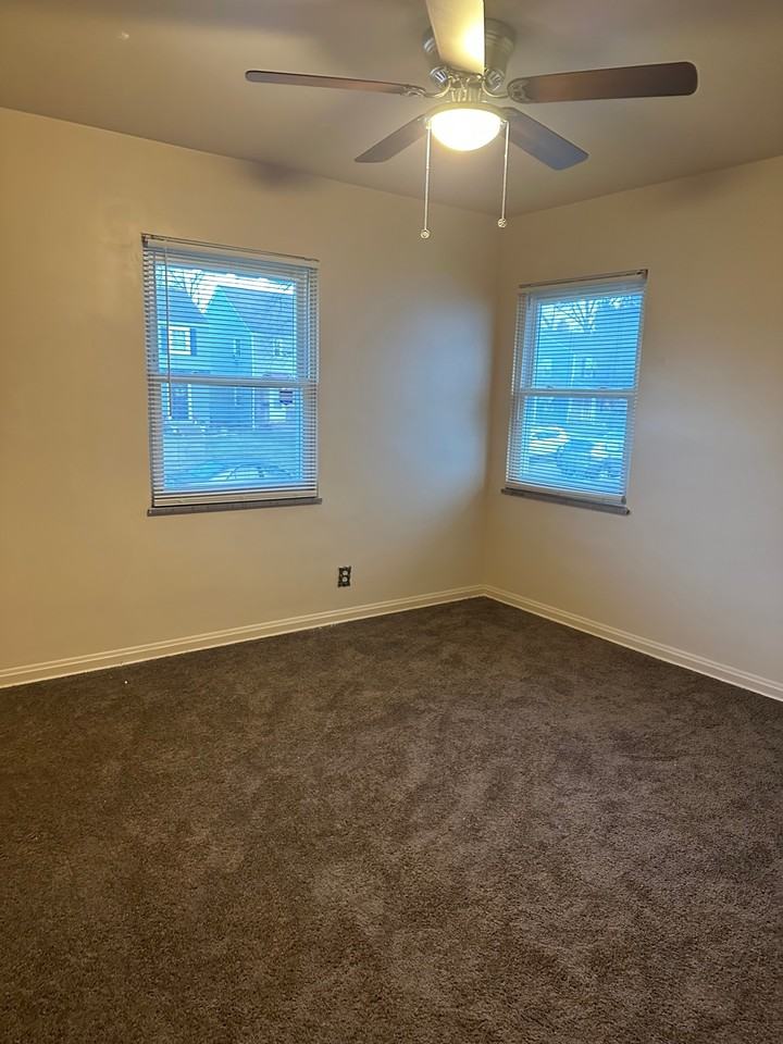 1181 Lilley Ave - Photo 3 of 16