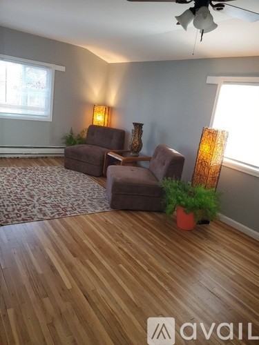 112-114 14Th St N - Photo 3 of 9