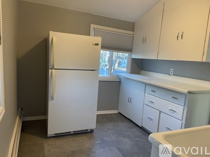 112-114 14Th St N - Photo 4 of 9