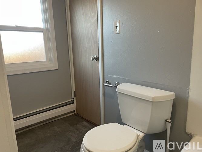 112-114 14Th St N - Photo 6 of 9