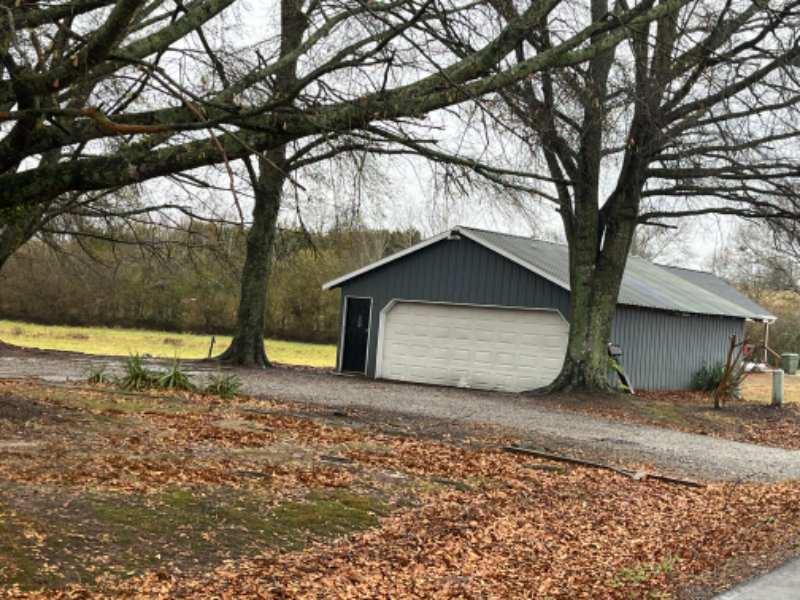 250 Hogan Rd - Photo 2 of 16