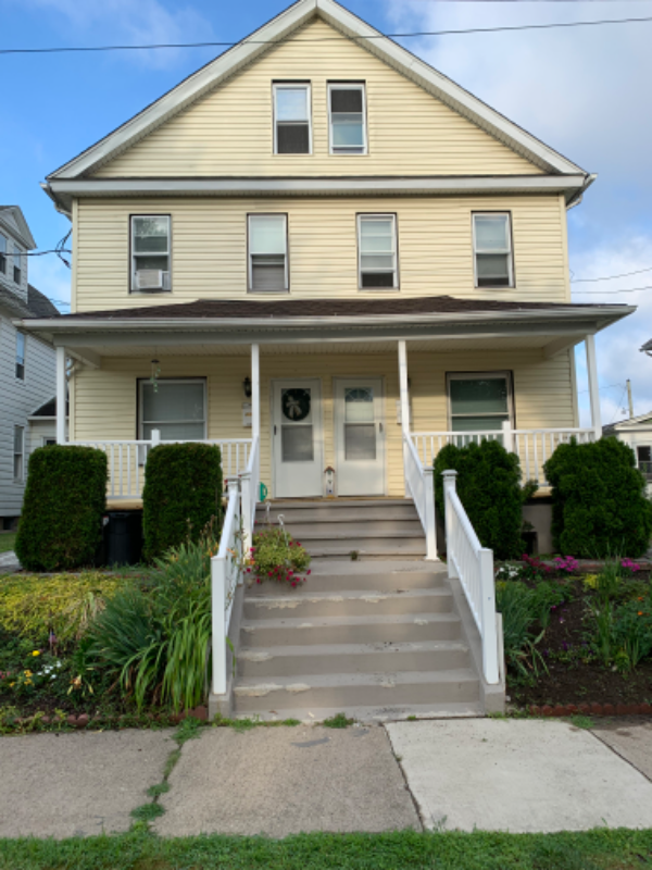 426 Kosciuszko St - Photo 2 of 20