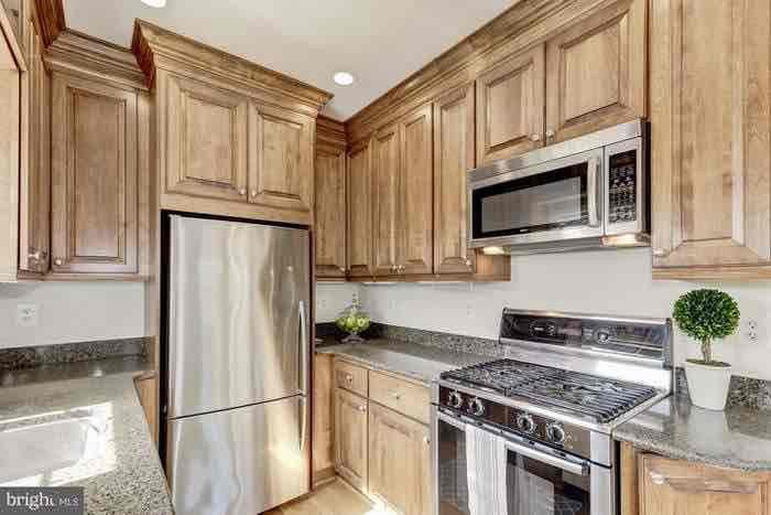 1200 N Roosevelt St - Photo 3 of 15