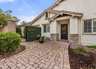 454 Condor Ave - Photo 2 of 29