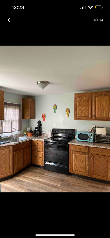 932 Anne St - Photo 2 of 5