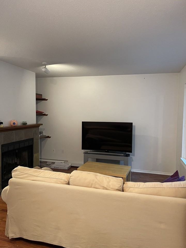 2736 Atlin Place, Coquitlam, BC V3C 4X7 3 Bedroom House for 3,200