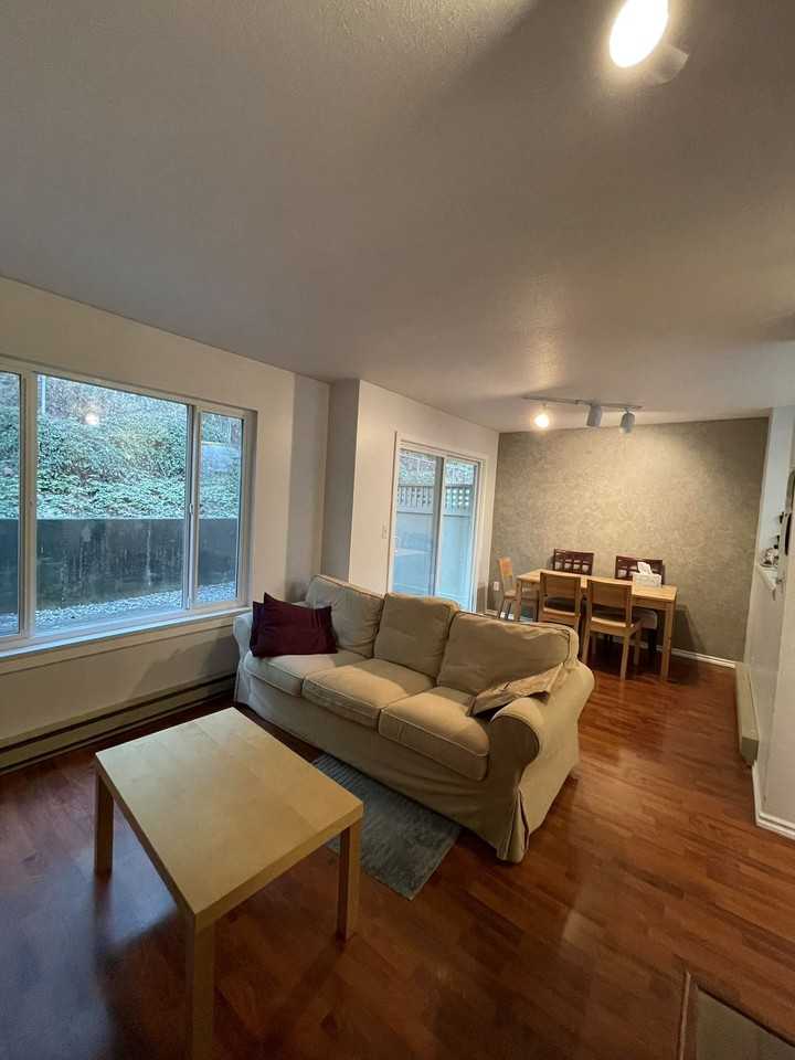 2736 Atlin Place, Coquitlam, BC V3C 4X7 3 Bedroom House for 3,200