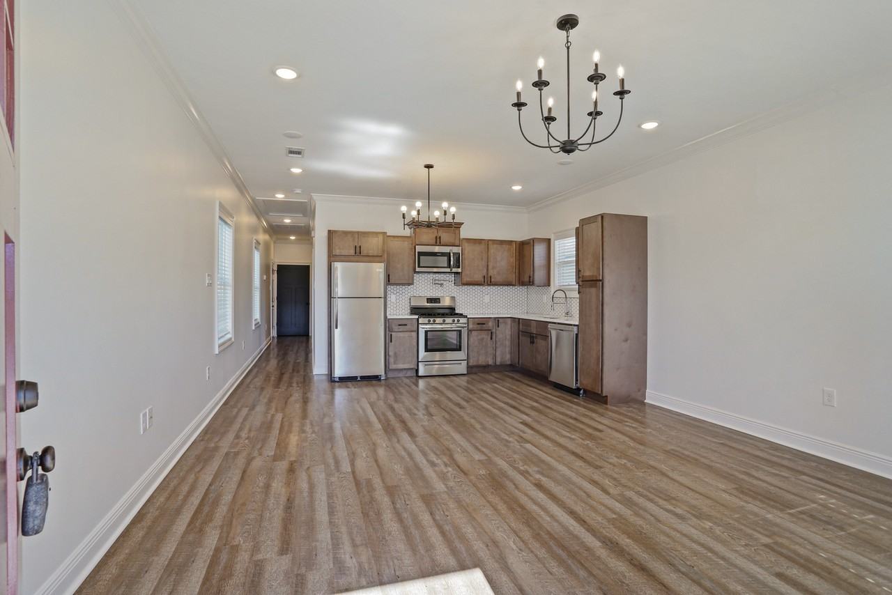 2625 Sage St #NA - Photo 3 of 10