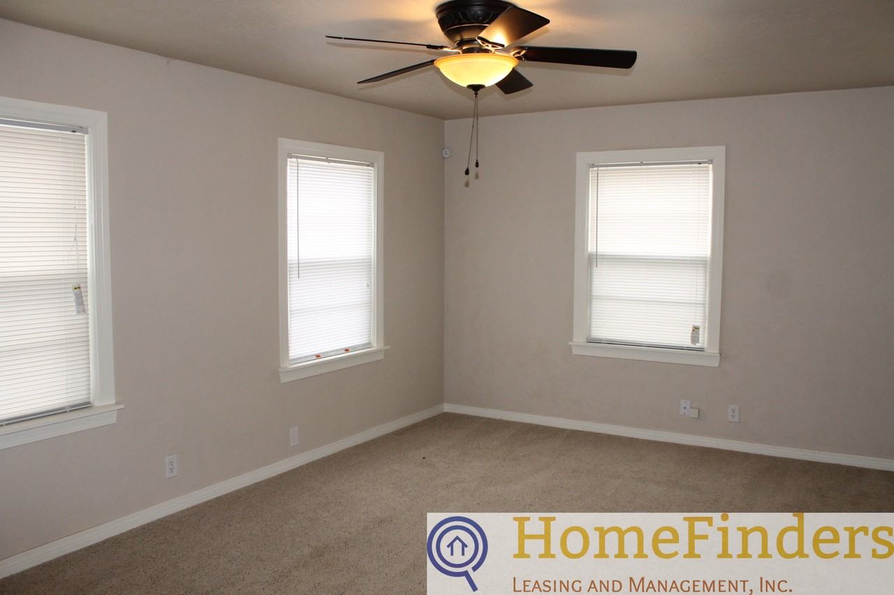 9 S 69th E Ave - Photo 2 of 10