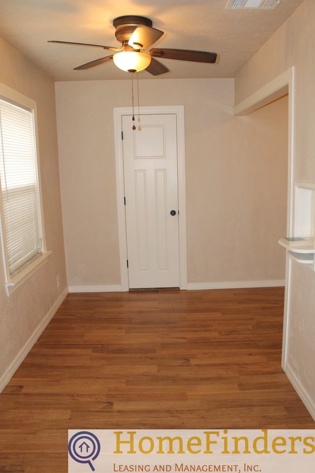 9 S 69th E Ave - Photo 3 of 10