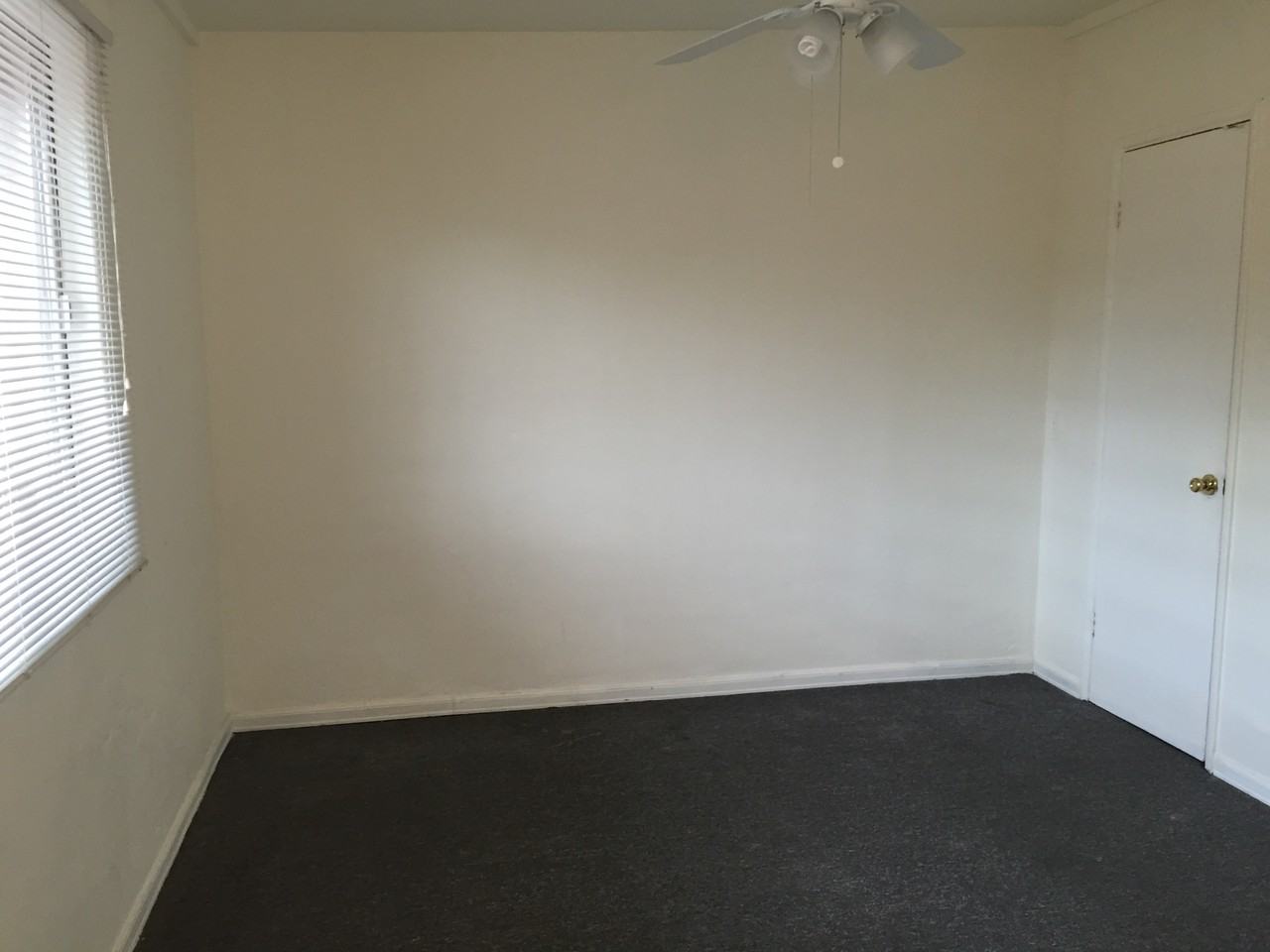 3423 E. Lind Road - Photo 2 of 13