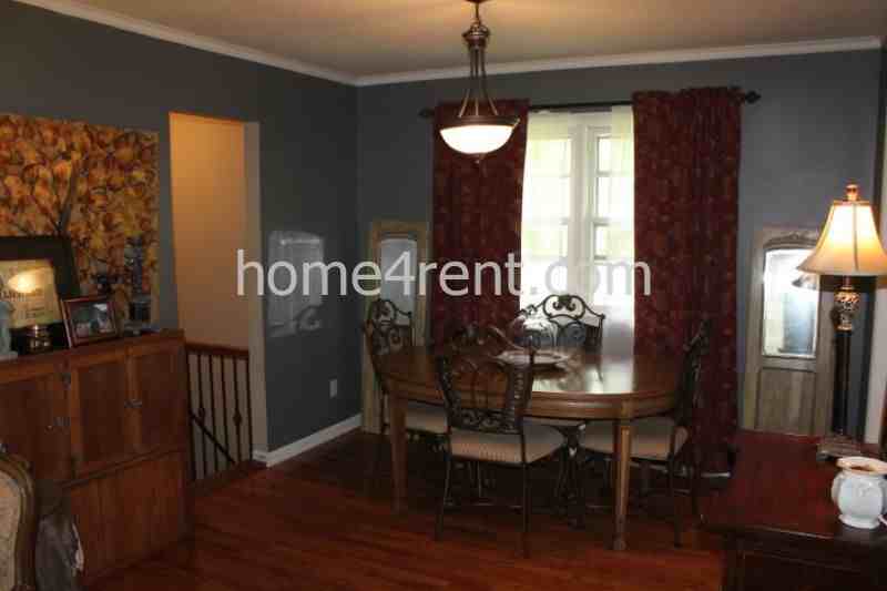 508 E 109th Terrace - Photo 3 of 12