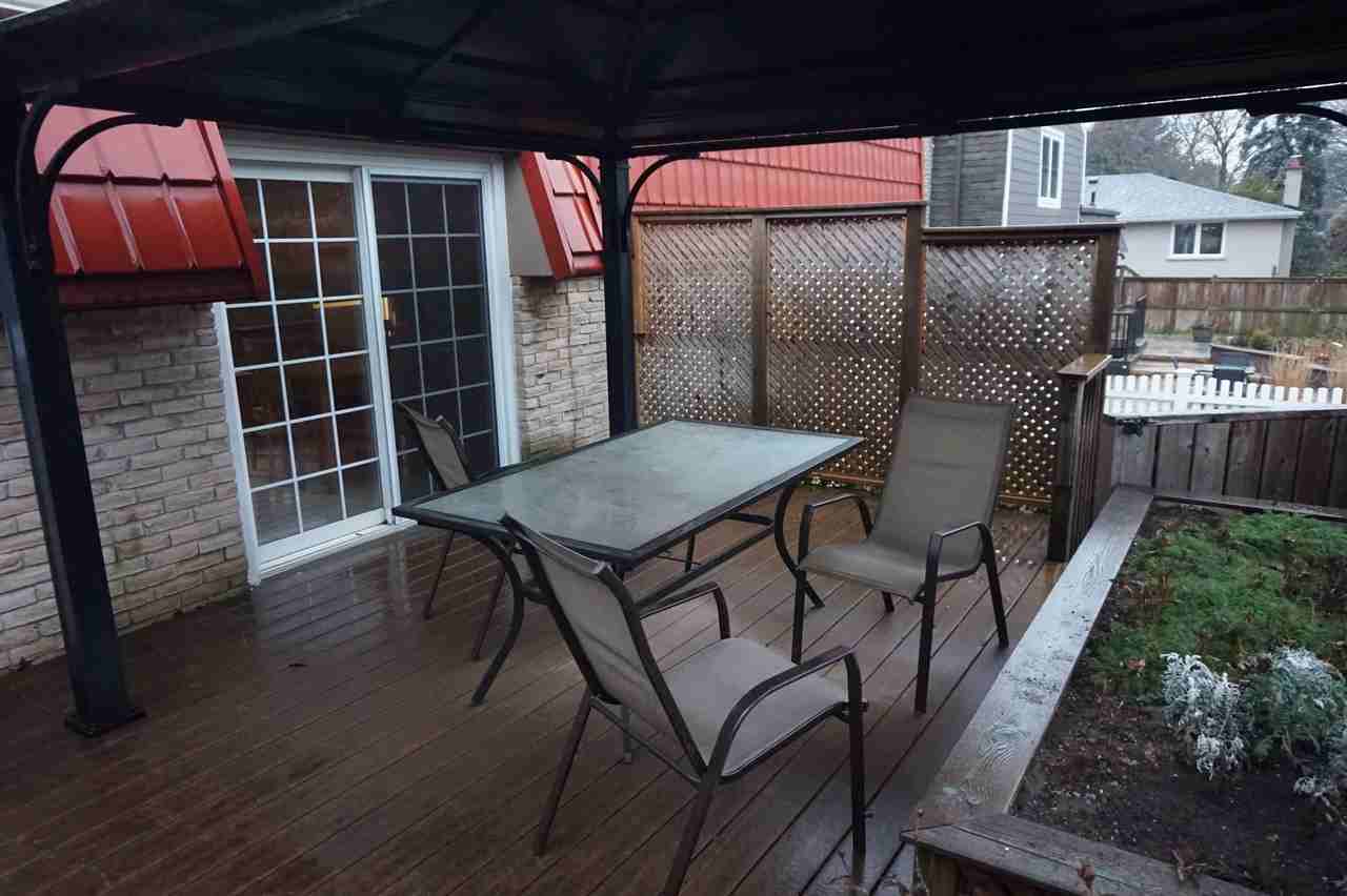 42 Ironshield Crescent - Photo 3 of 14